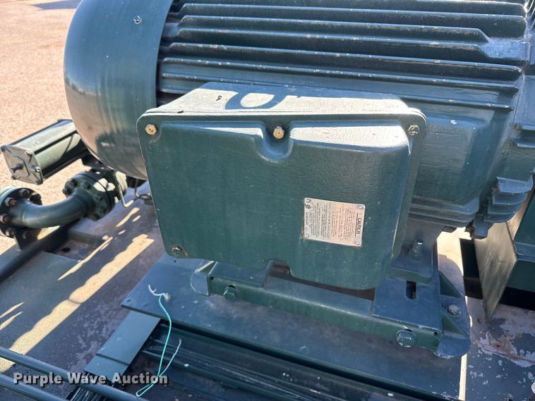 image for item EU5332 2010 Arrow VCR-2 CNG compressor