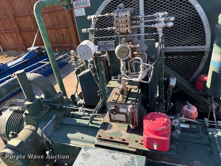 image for item EU5332 2010 Arrow VCR-2 CNG compressor