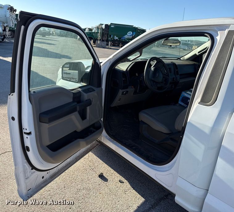 image for item EU5333 2019 Ford F150 pickup truck