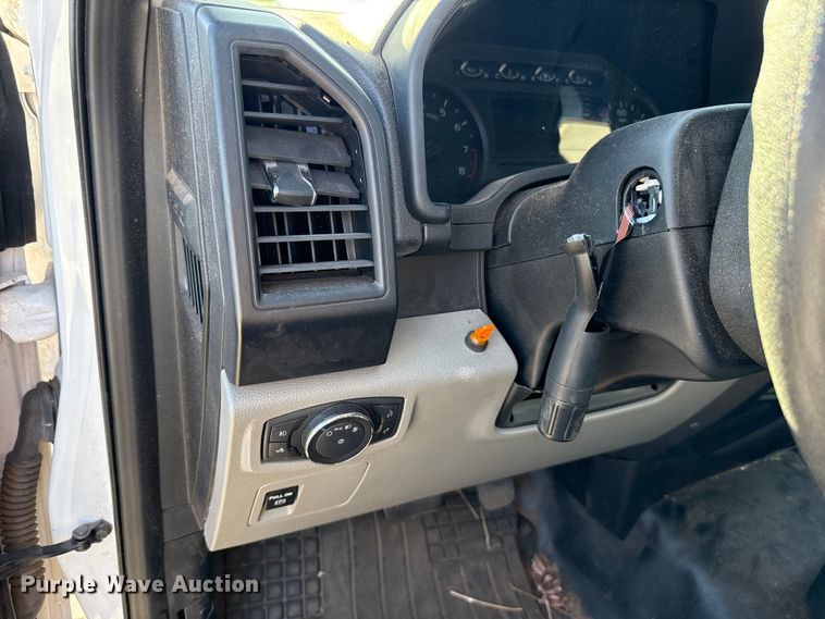 image for item EU5333 2019 Ford F150 pickup truck