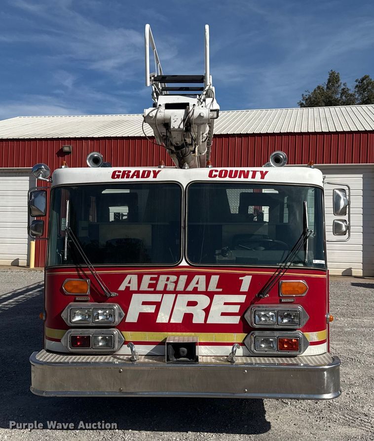 image for item EU5343 1977 Gruman ladder fire truck