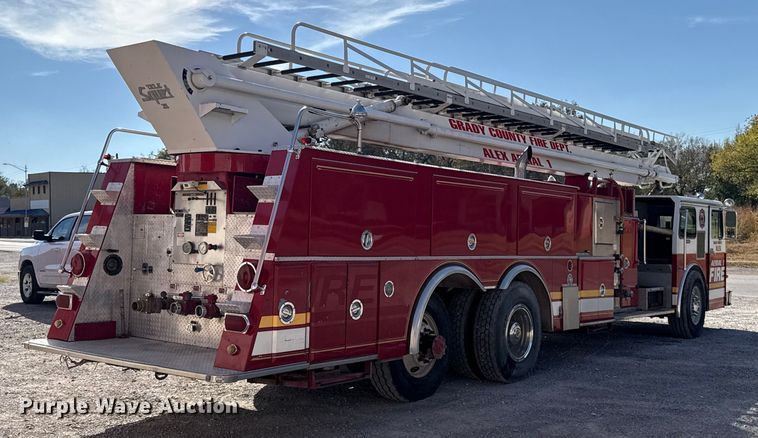 image for item EU5343 1977 Gruman ladder fire truck
