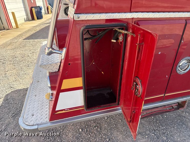 image for item EU5343 1977 Gruman ladder fire truck