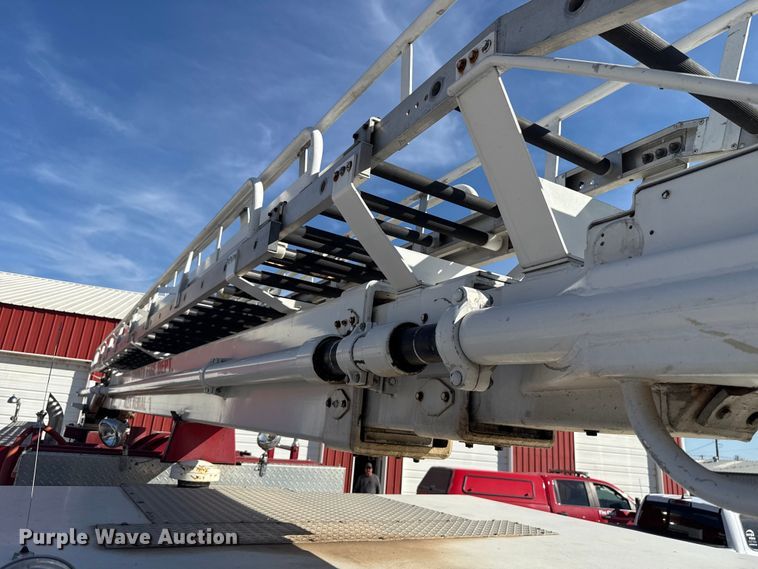 image for item EU5343 1977 Gruman ladder fire truck