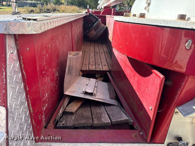 image for item EU5343 1977 Gruman ladder fire truck