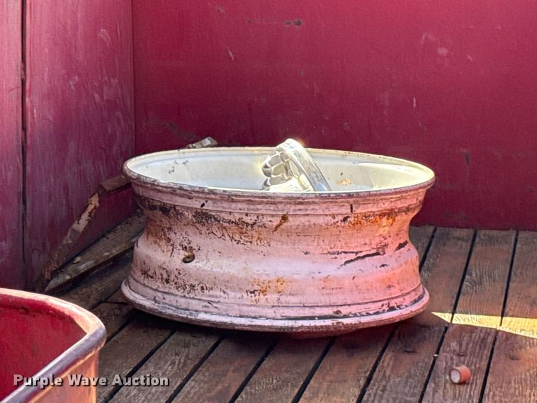 image for item EU5343 1977 Gruman ladder fire truck