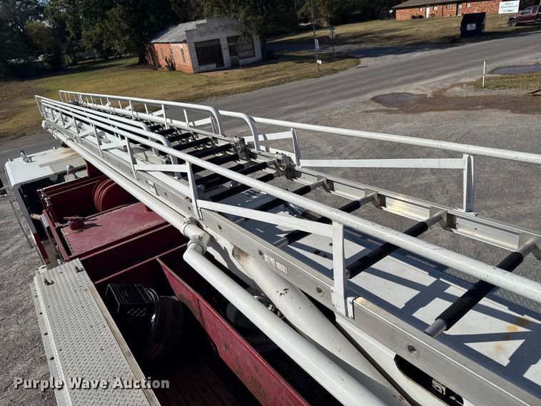 image for item EU5343 1977 Gruman ladder fire truck