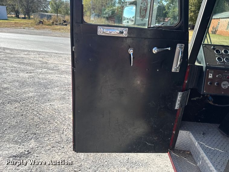 image for item EU5343 1977 Gruman ladder fire truck