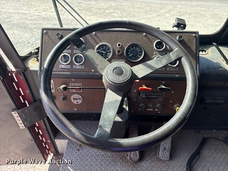 image for item EU5343 1977 Gruman ladder fire truck