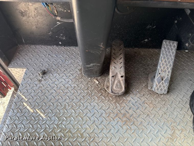 image for item EU5343 1977 Gruman ladder fire truck