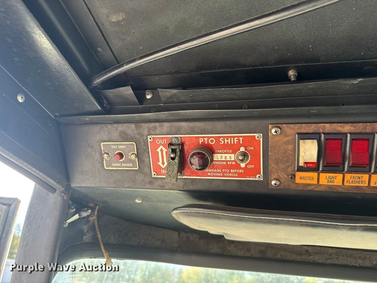 image for item EU5343 1977 Gruman ladder fire truck