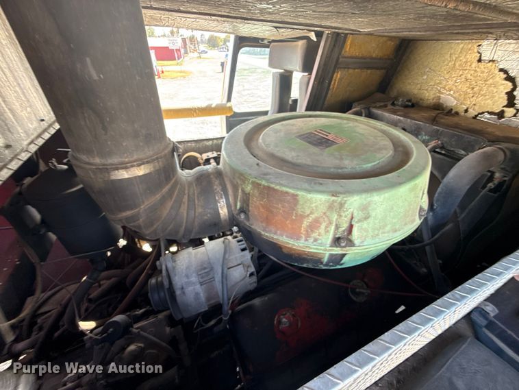 image for item EU5343 1977 Gruman ladder fire truck