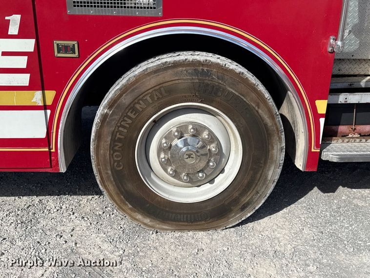 image for item EU5343 1977 Gruman ladder fire truck