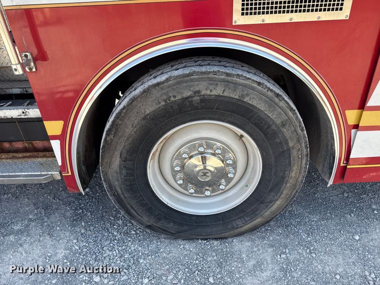 image for item EU5343 1977 Gruman ladder fire truck