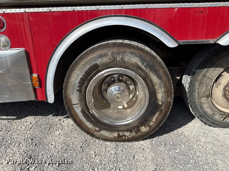 image for item EU5343 1977 Gruman ladder fire truck