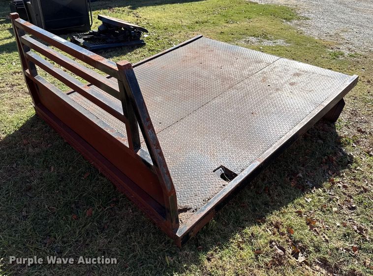 image for item EU5351 Pickup flatbed