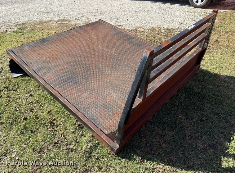 image for item EU5351 Pickup flatbed