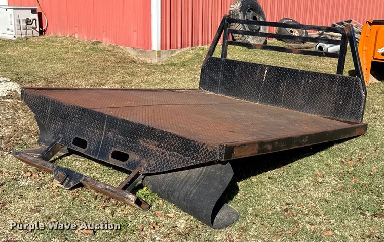 image for item EU5351 Pickup flatbed