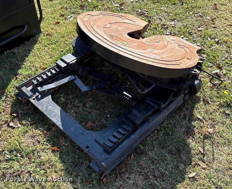 image for item EU5352 Holland Fifth wheel plate