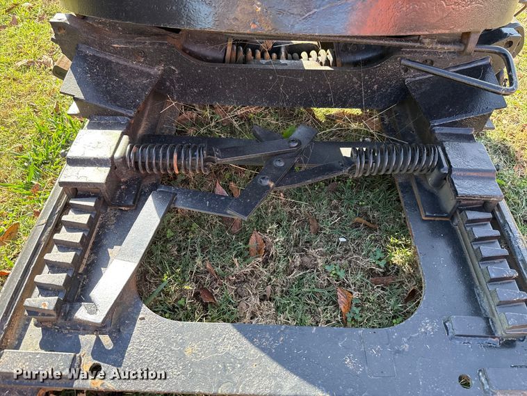 image for item EU5352 Holland Fifth wheel plate