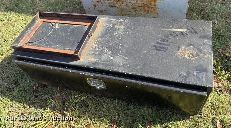 image for item EU5355 (4) toolboxes