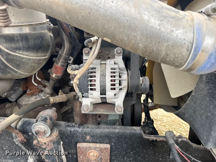 image for item EU6242 2004 Western Star dump truck