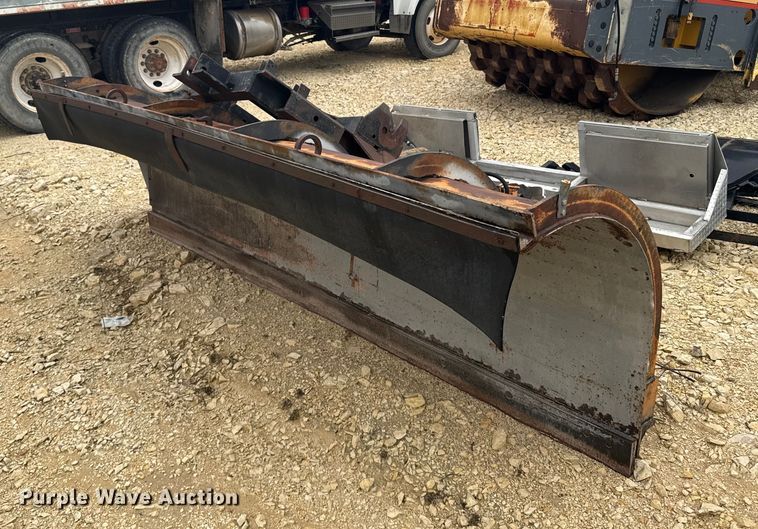 image for item EU6243 11' W snow plow 