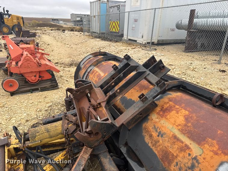 image for item EU6243 11' W snow plow 
