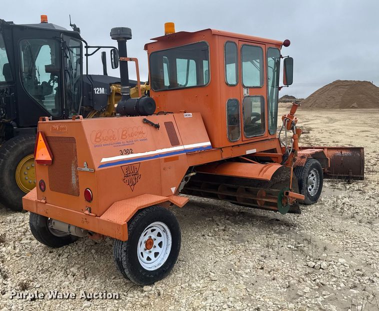 image for item EU6246 Broce Broom RJT 350 broom