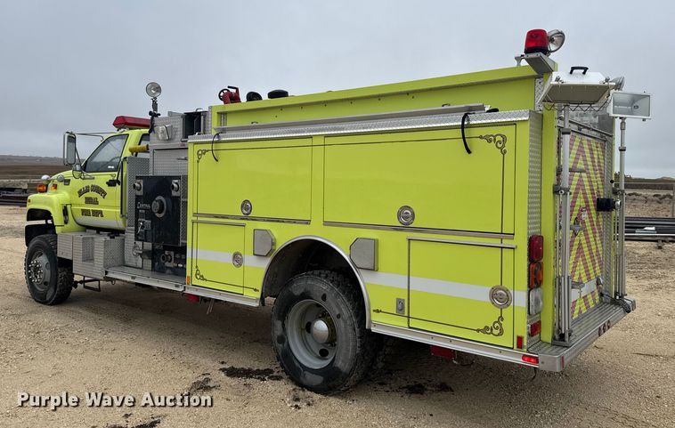 image for item EU6249 2002 GMC C8500 fire truck