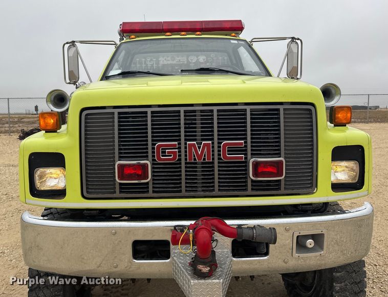 image for item EU6249 2002 GMC C8500 fire truck