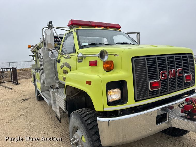image for item EU6249 2002 GMC C8500 fire truck