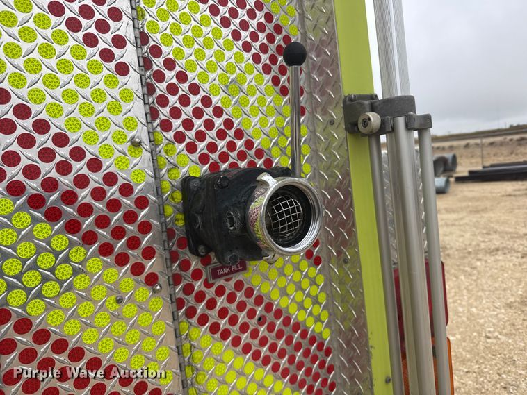 image for item EU6249 2002 GMC C8500 fire truck