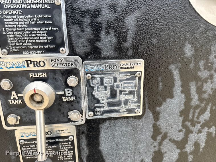 image for item EU6249 2002 GMC C8500 fire truck