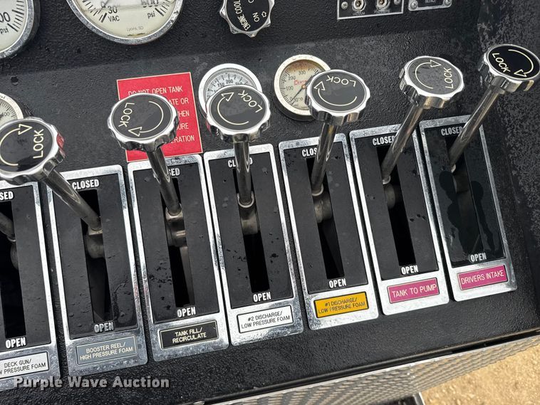 image for item EU6249 2002 GMC C8500 fire truck