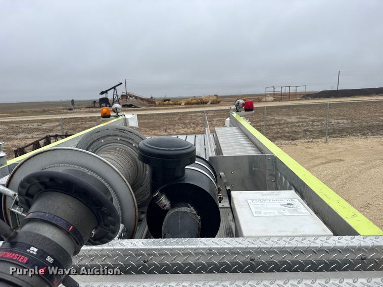 image for item EU6249 2002 GMC C8500 fire truck