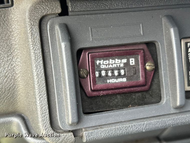 image for item EU6249 2002 GMC C8500 fire truck