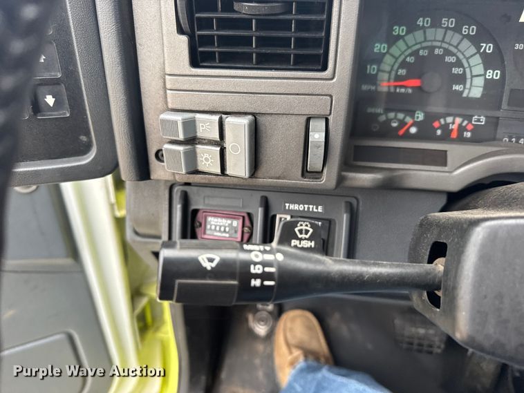 image for item EU6249 2002 GMC C8500 fire truck