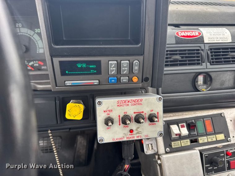 image for item EU6249 2002 GMC C8500 fire truck