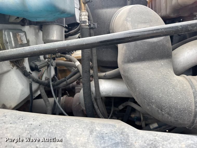 image for item EU6249 2002 GMC C8500 fire truck