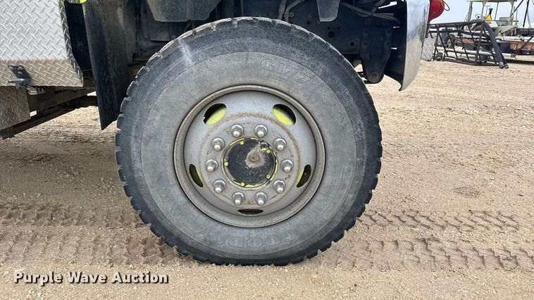 image for item EU6249 2002 GMC C8500 fire truck