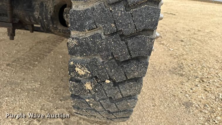 image for item EU6249 2002 GMC C8500 fire truck