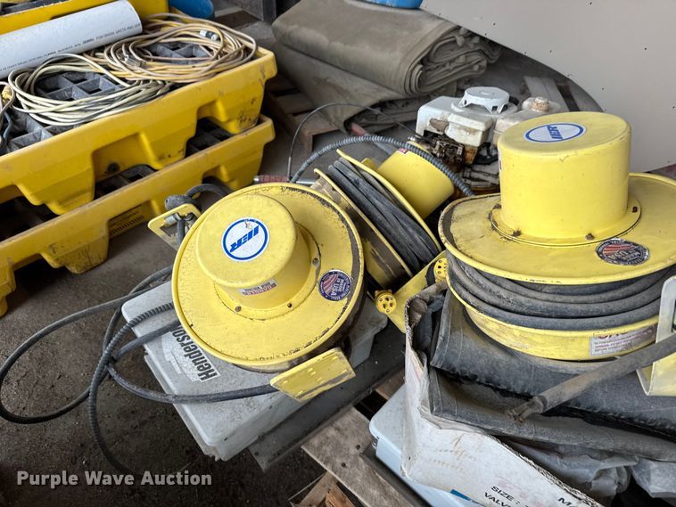 image for item EU6251 Post hole machine