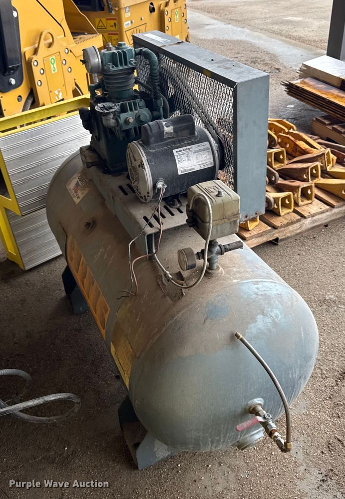 image for item EU6252 Air compressor and welder