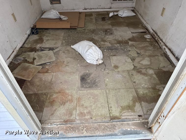 image for item EU6257 Shed