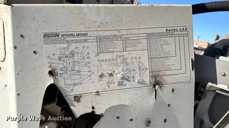 image for item EU6286 2000 Elgin Whirlwind street sweeper truck