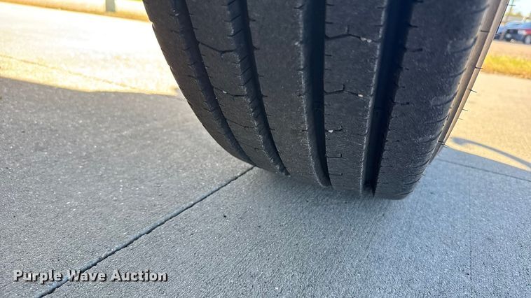 image for item EU6286 2000 Elgin Whirlwind street sweeper truck