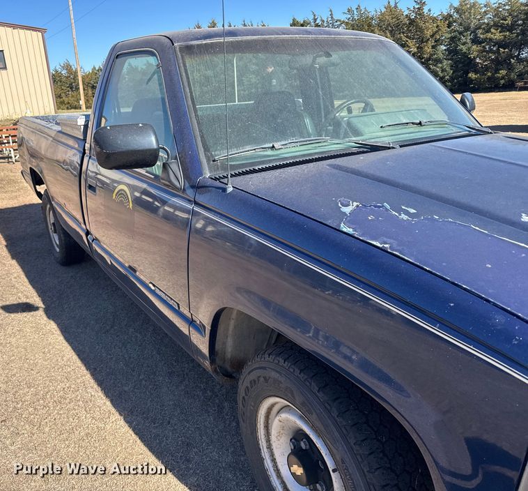 image for item EU6287 1994 Chevrolet C2500 pickup truck