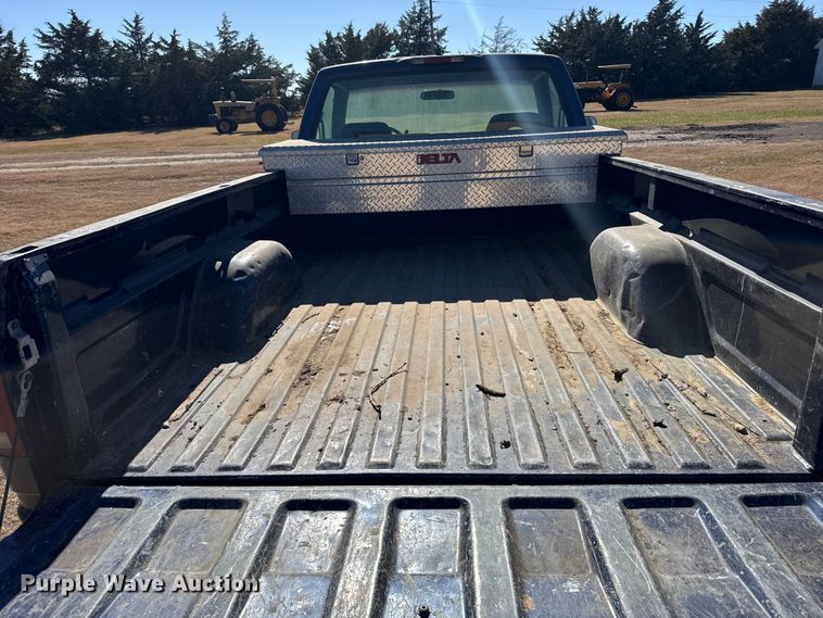 image for item EU6287 1994 Chevrolet C2500 pickup truck