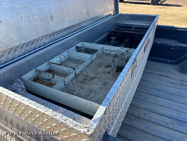 image for item EU6287 1994 Chevrolet C2500 pickup truck